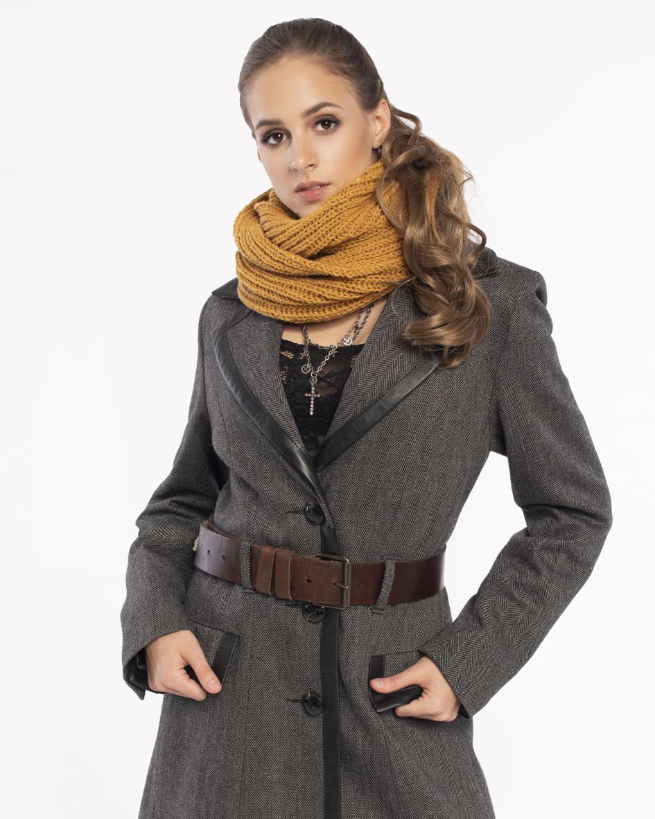 womens wool coat, coat made of wool with leather trim, herringbone coat in wool, wool coat by rieske, premium coat polish brand, made in Poland wool coat, gray coat polish designer