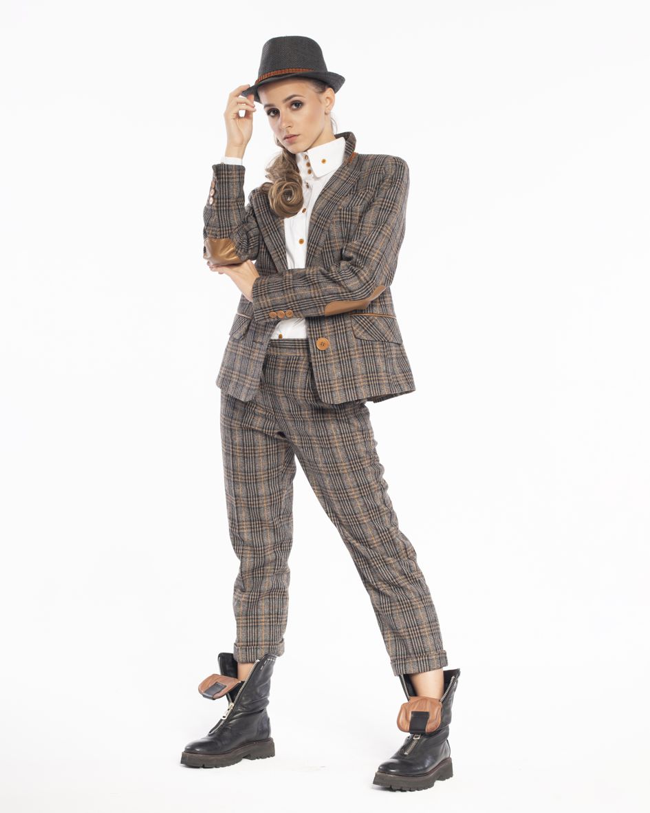 check pants, gray check pants, crease pants, elegant pants, women's suit