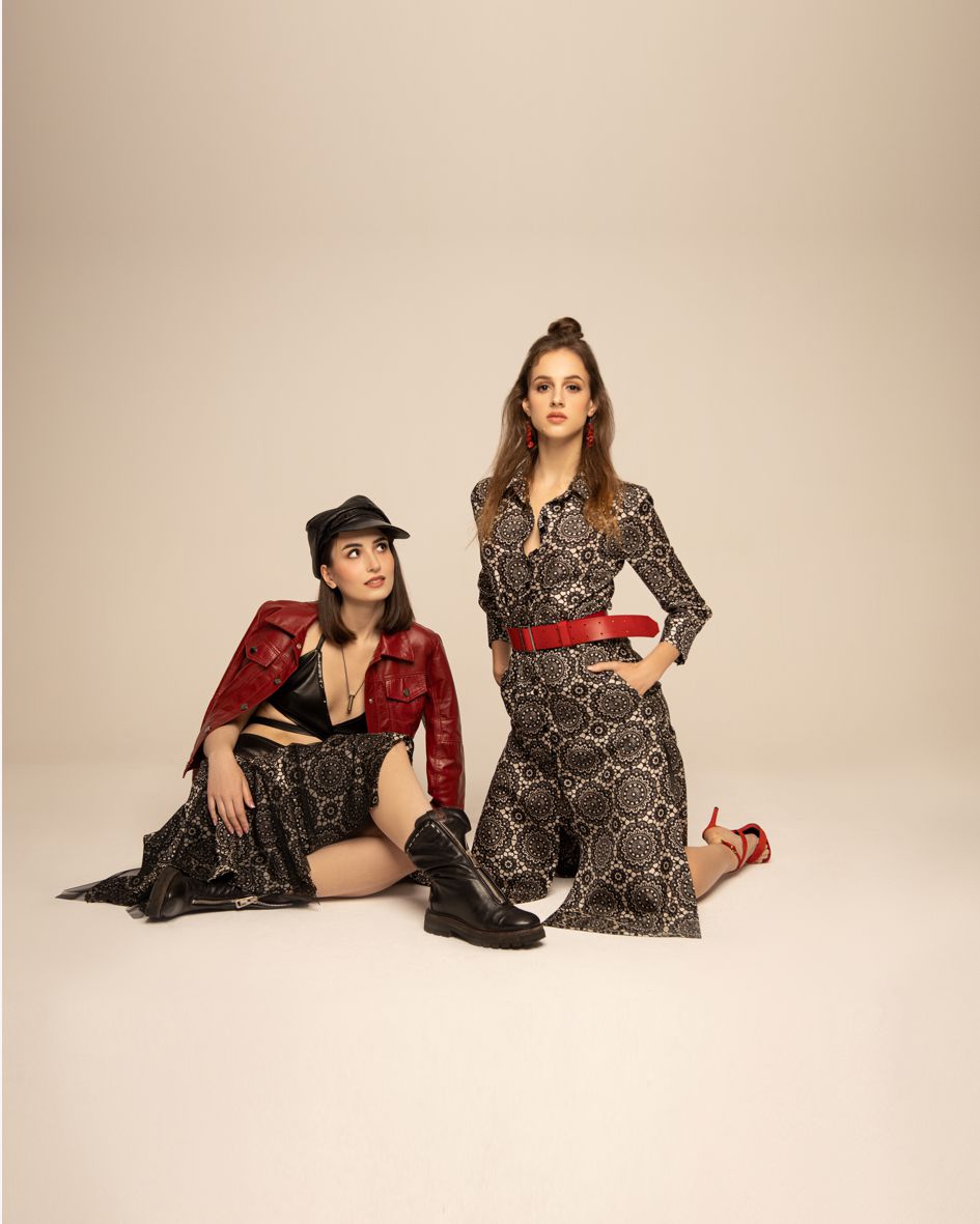 silk skirt with frills and leather yoke, skirt with silk frills, skirt navy blue, skirt navy blue silk, silk with leather yoke and silk frills, polish designer skirt, made in poland silk skirt