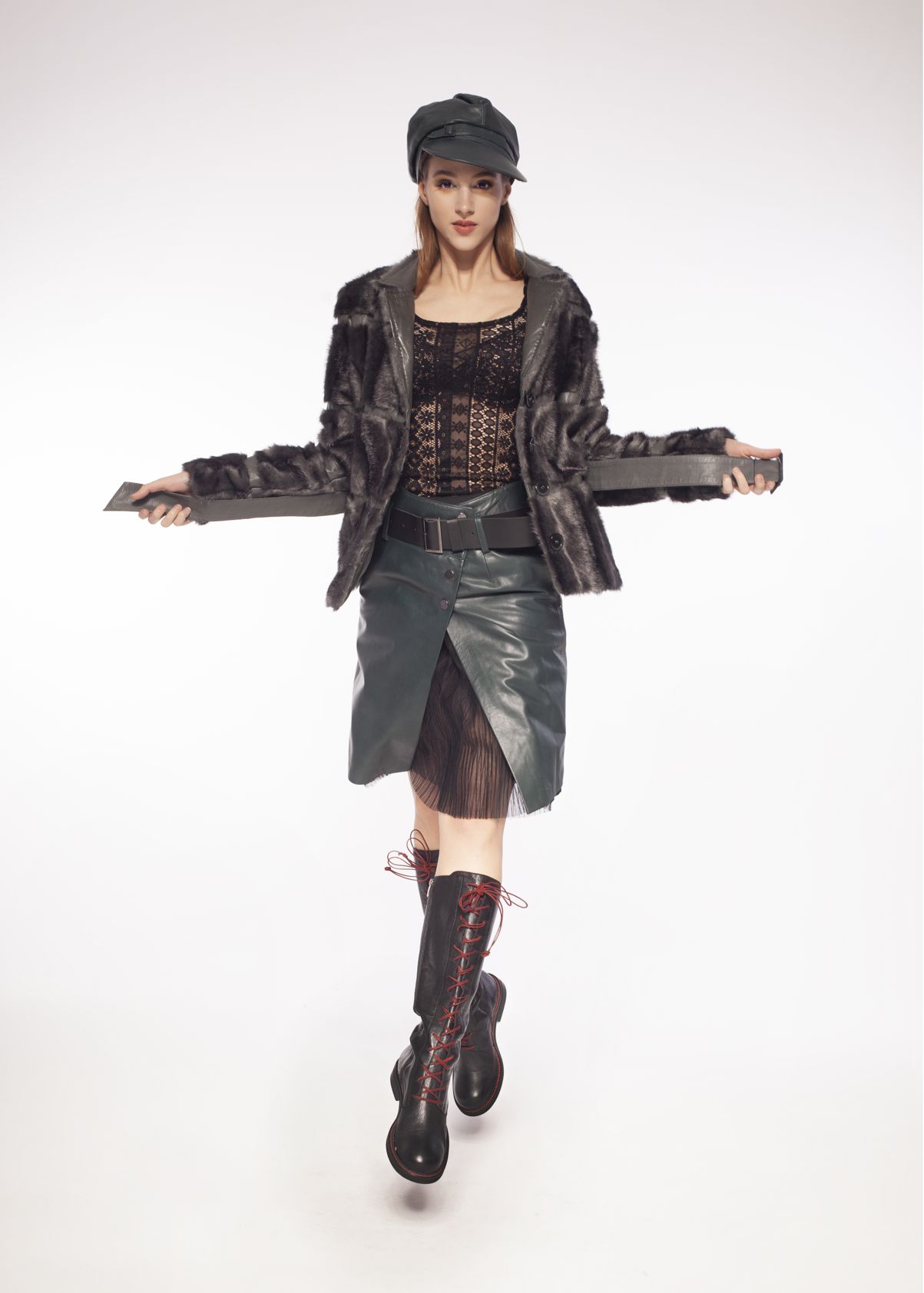 leather skirt, leather skirt with leather strap, green leather skirt, dark green leather skirt, bottle green leather skirt, green leather skirt with petticoat, Italian leather skirt, premium natural leather skirt