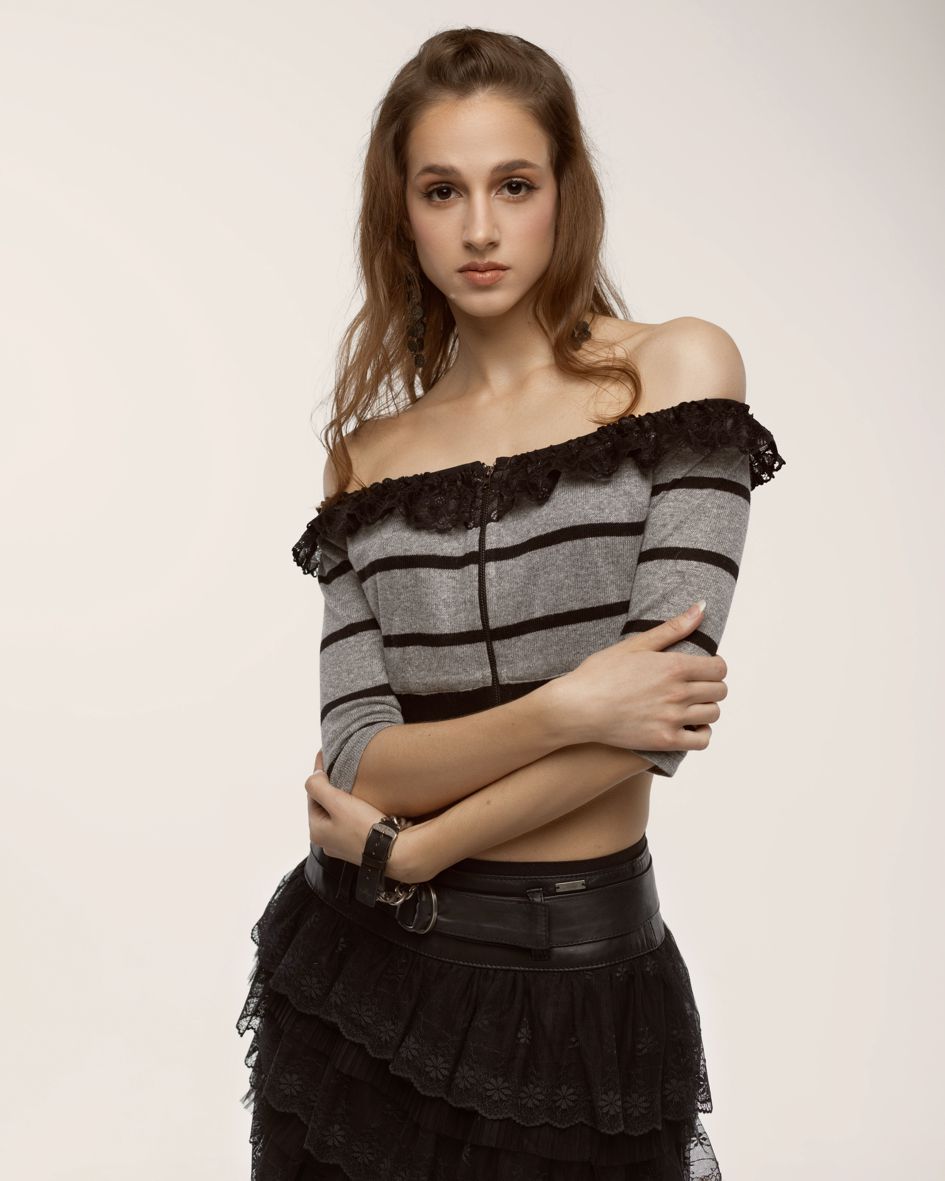 lace, tulle and leather skirt, black lace skirt with leather yoke, italian leather yoke skirt, genuine leather and black lace yoke skirt, black skirt with natural leather yoke, frill skirt, lace skirt, frills skirt