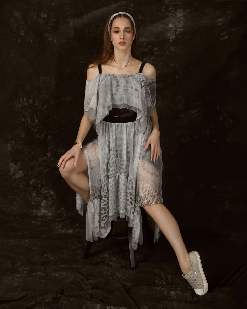 silk and leather dress, silk dress with leather corset and frills, silk boho dress, gray dress with frills, silk chiffon and natural leather dress for summer, perfect wedding dress