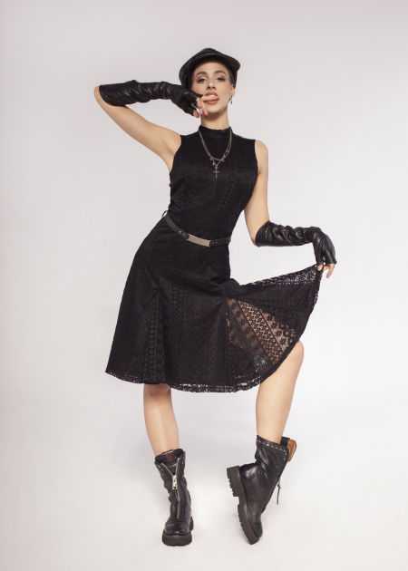 121006 Black Lace Dress With Godets