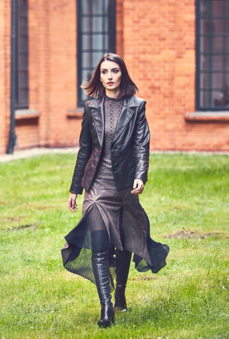 218007 Skirt With Godets Brown